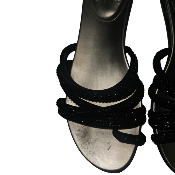 Vince Camito Rhinestone Sandals - Picture 6 of 9